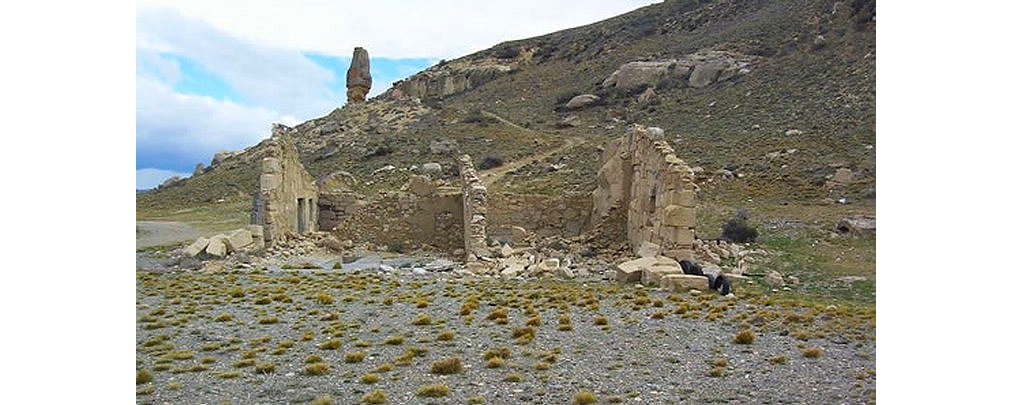 Piedra Clavada Tres Lagos Santa Cruz Patagonia Argentina