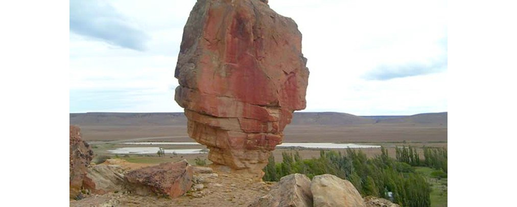 Piedra Clavada Tres Lagos Santa Cruz Patagonia Argentina